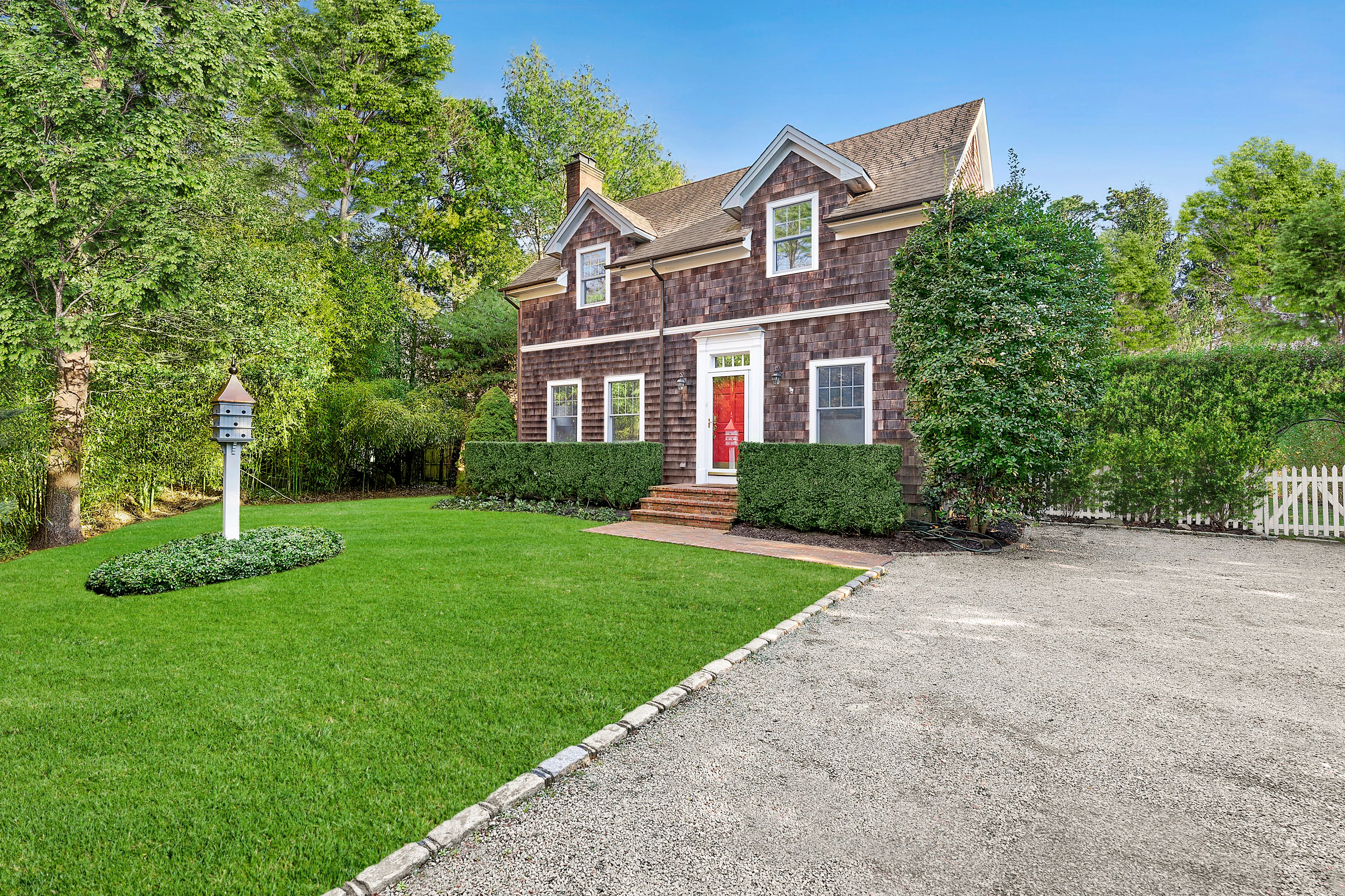 63 Whooping Hollow Road East Hampton, NY 11937 - Photo 2 of 26