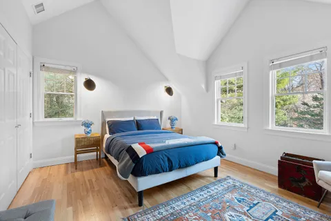 $2,495,000 | 63 Whooping Hollow Road, East Hampton, NY 11937