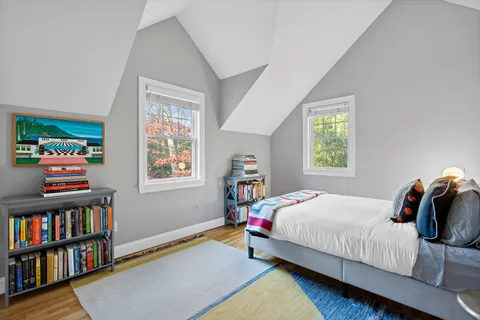 $2,495,000 | 63 Whooping Hollow Road, East Hampton, NY 11937