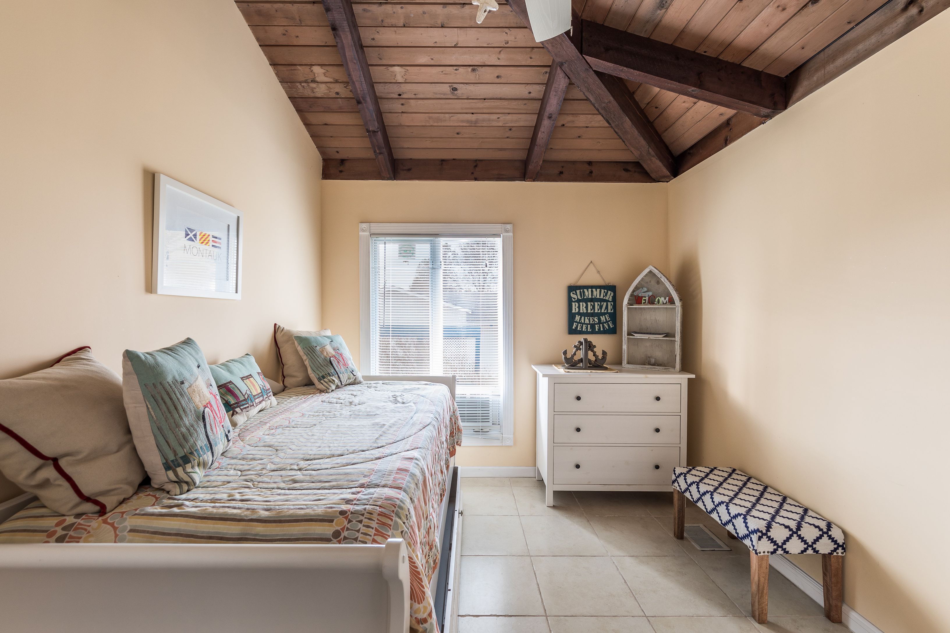 34 Beach Plum Road Montauk, NY 11954 - Photo 4 of 11