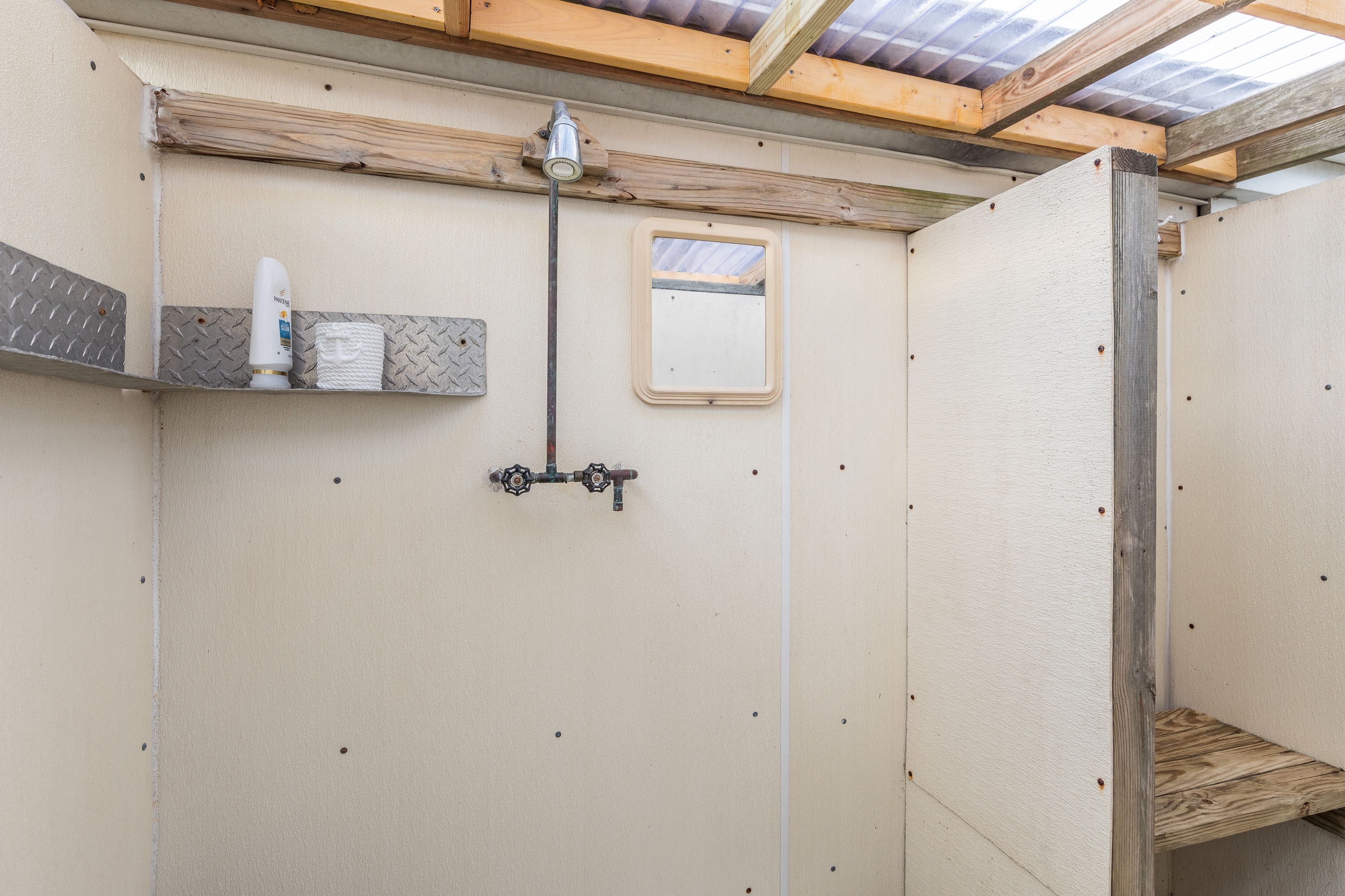 34 Beach Plum Road Montauk, NY 11954 - Photo 9 of 11