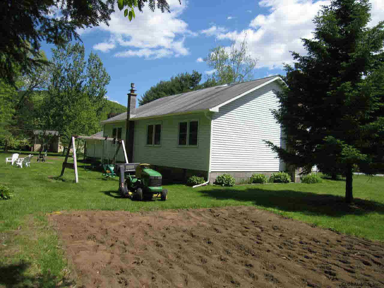15 Golfview Road Hadley, NY 12835 - Photo 3 of 12 Photo 3
