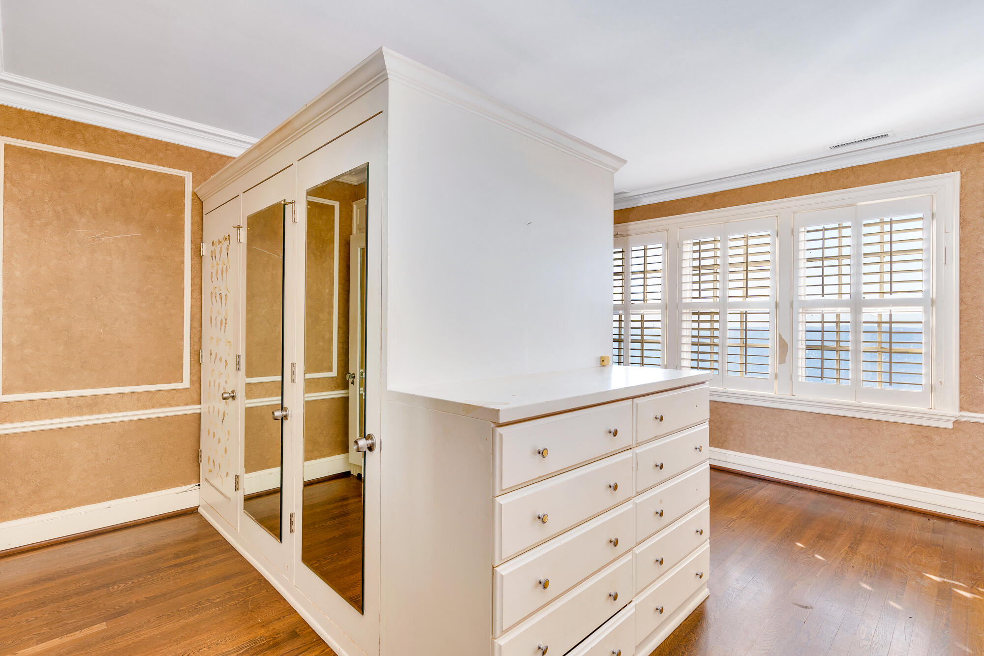 710 West Brow Road Lookout Mountain, TN 37350 - Photo 51 of 94 Bedroom utilized as Closet
