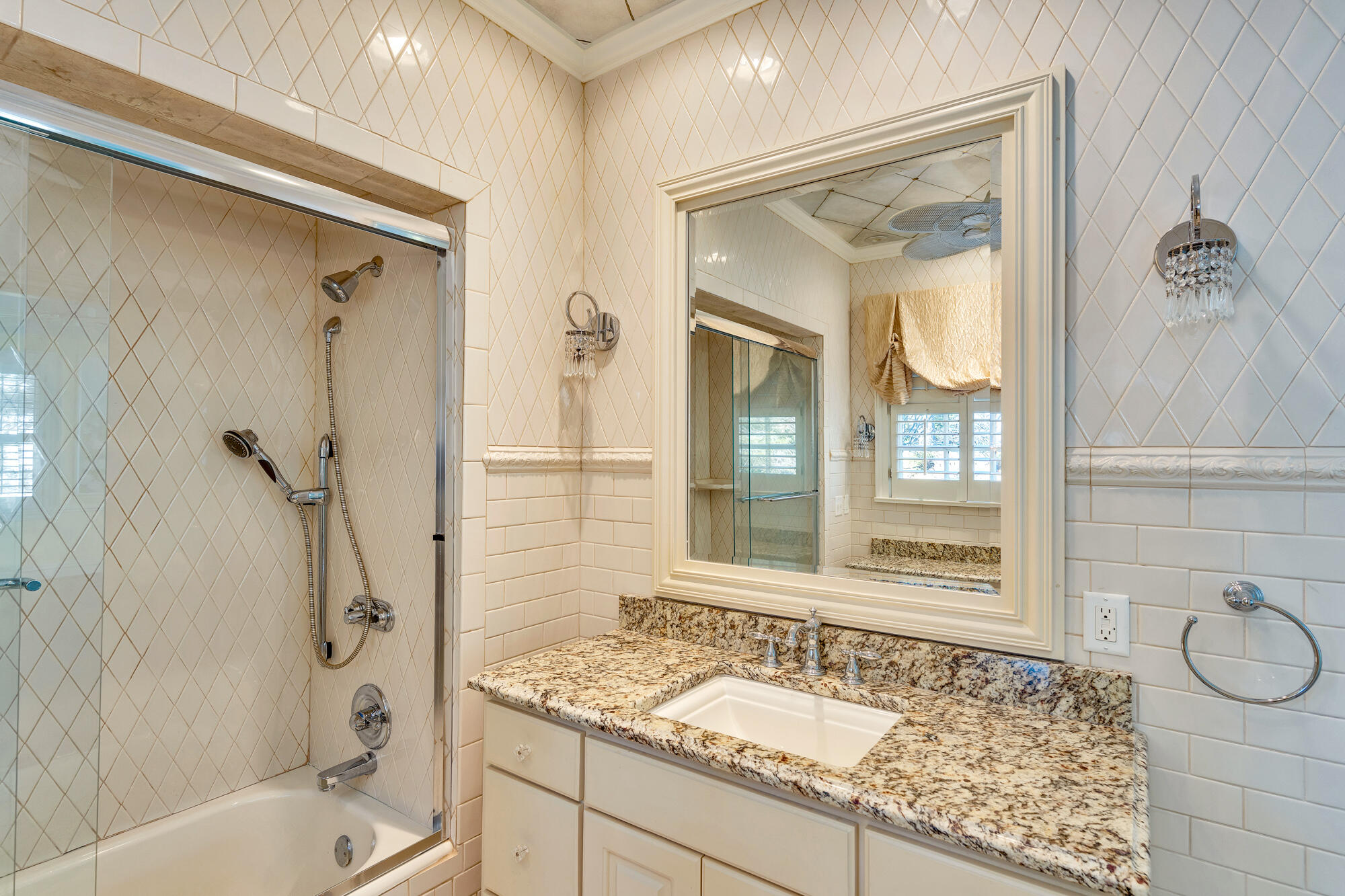 710 West Brow Road Lookout Mountain, TN 37350 - Photo 63 of 94 Full Ensuite Bathroom