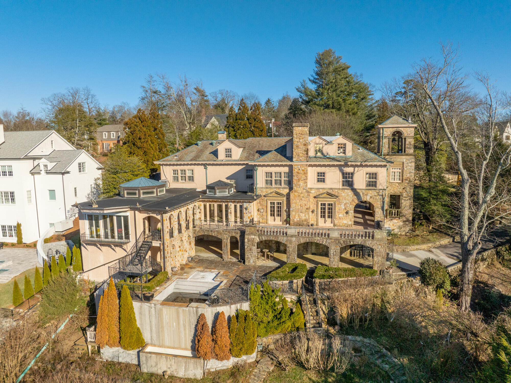 710 West Brow Road Lookout Mountain, TN 37350 - Photo 86 of 94 Back of Home - Aerial View
