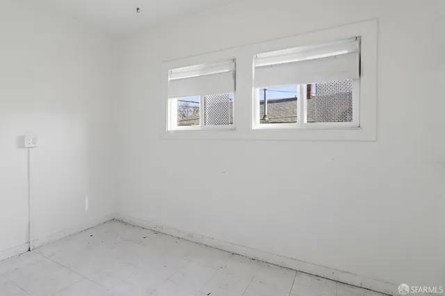 $895,000 | 3850 Market Street, Oakland, CA 94608