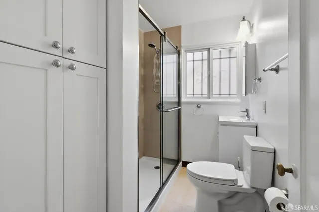 $895,000 | 3850 Market Street, Oakland, CA 94608