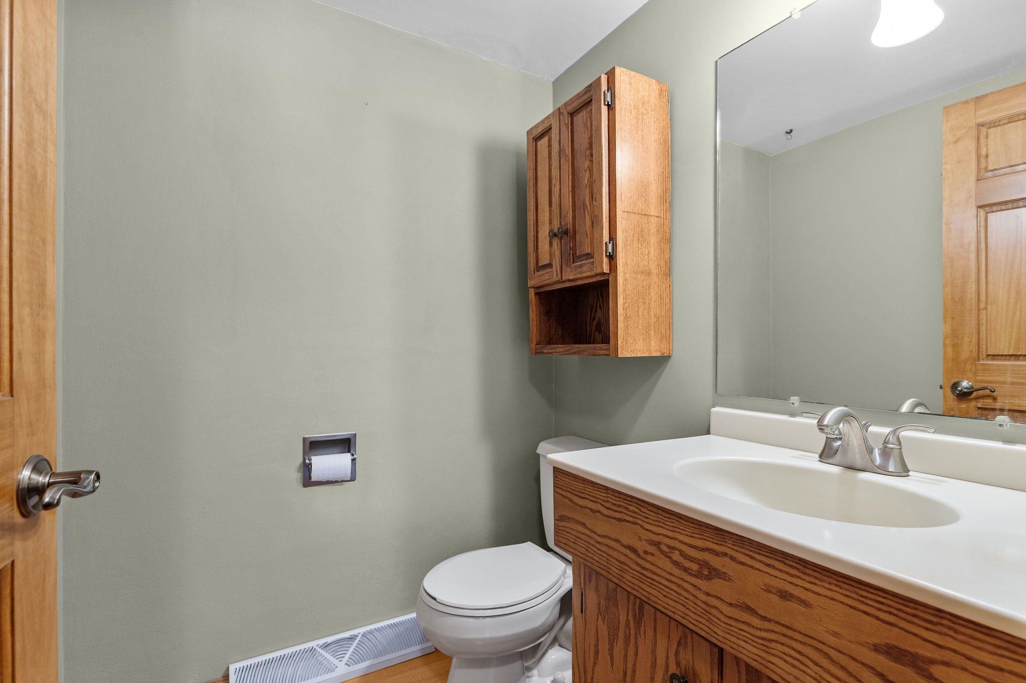 2101 North Eugene Street Appleton, WI 54914 - Photo 17 of 48