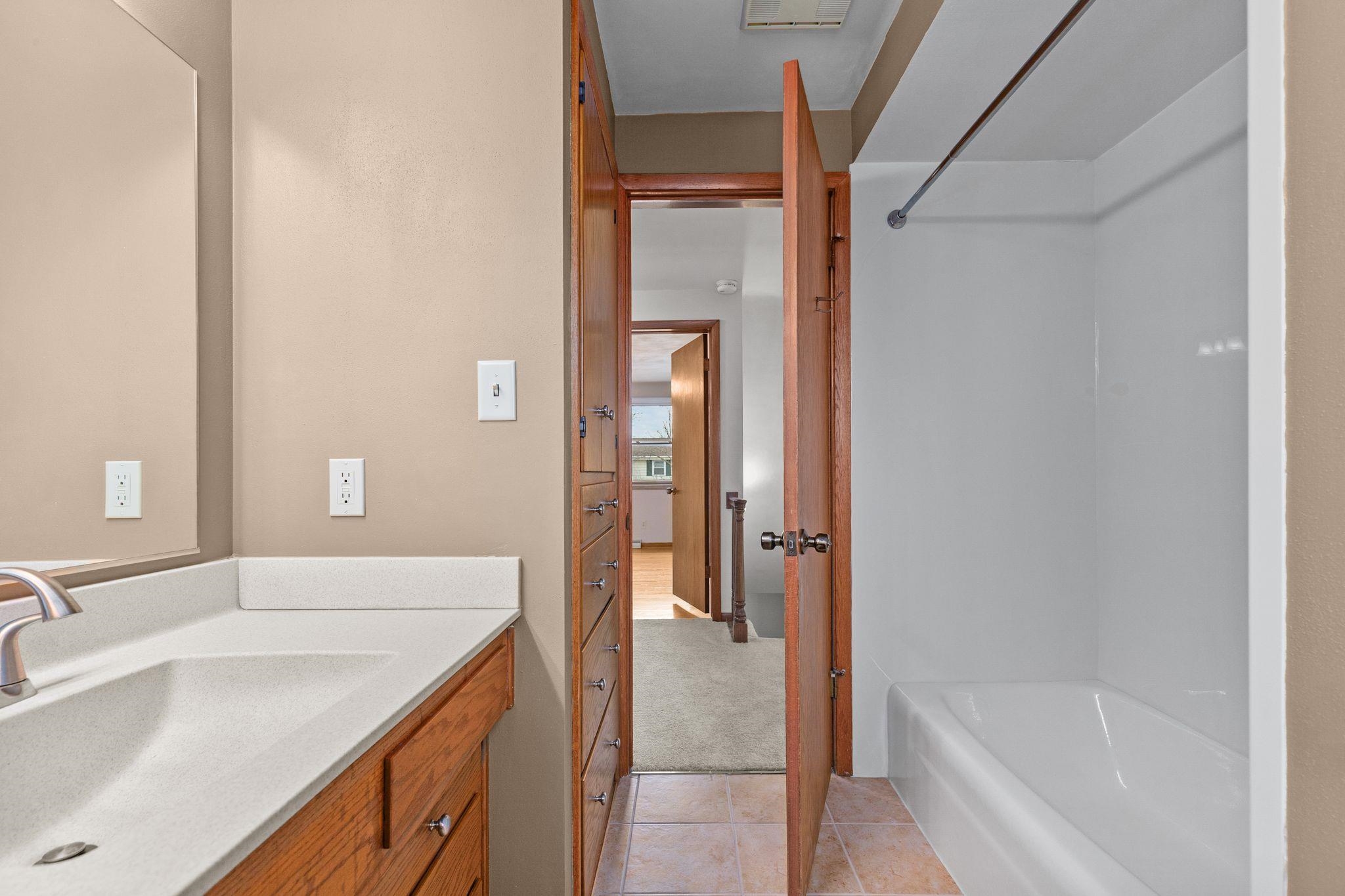 2101 North Eugene Street Appleton, WI 54914 - Photo 31 of 48