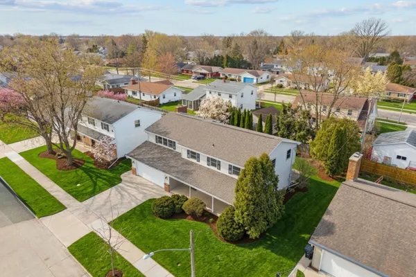 $425,000 | 2101 North Eugene Street, Appleton, WI 54914