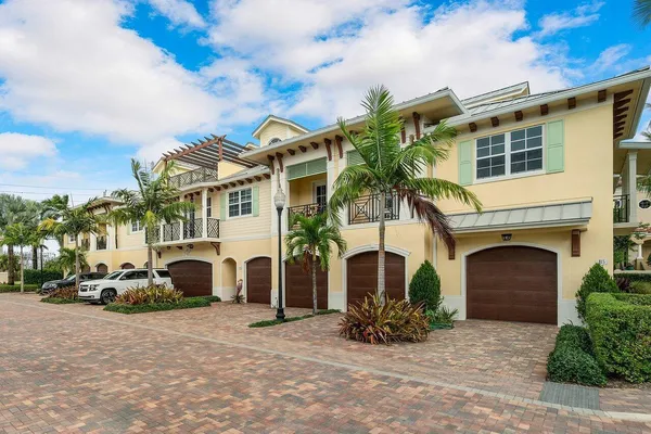 $5,700 | 3770 County Line Road, Unit A1, Tequesta, FL 33469