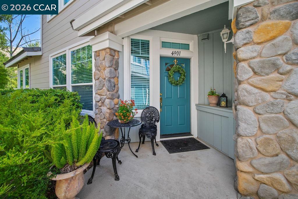 4901 Keller Ridge Drive Clayton, CA 94517 - Photo 4 of 42
