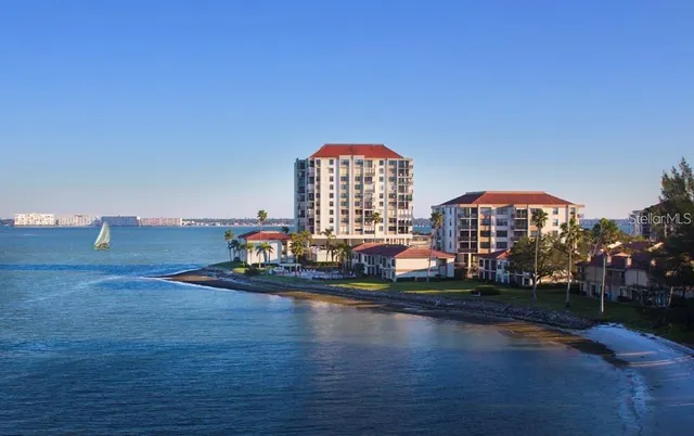 $625,000 | 6265 Sun Boulevard, Unit 805, St. Petersburg, FL 33715
