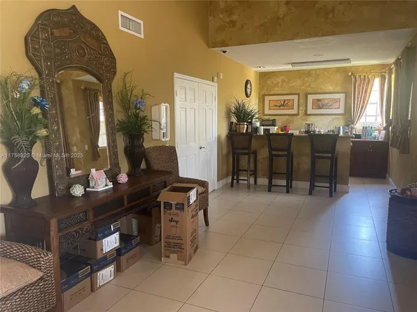$235,000 | 1247 Southwest 46th Avenue, Unit 1312, Pompano Beach, FL 33069