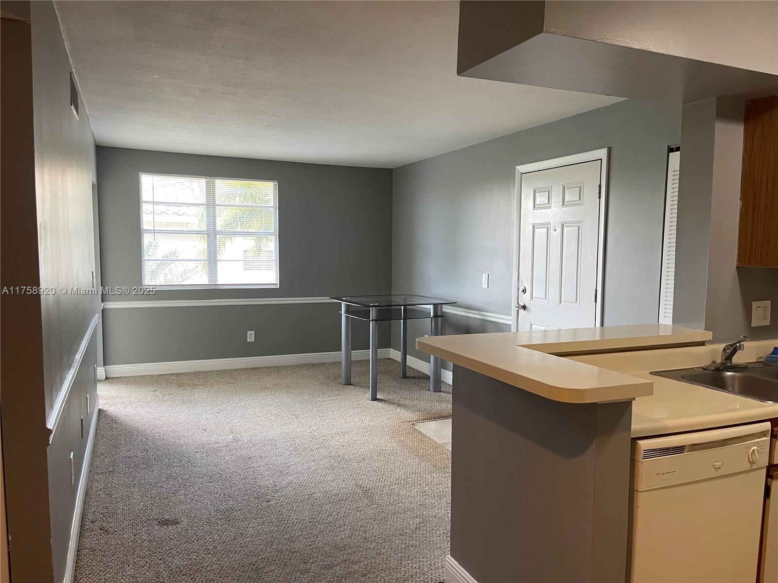 1247 Southwest 46th Avenue, Unit 1312 Pompano Beach, FL 33069 - Photo 3 of 30