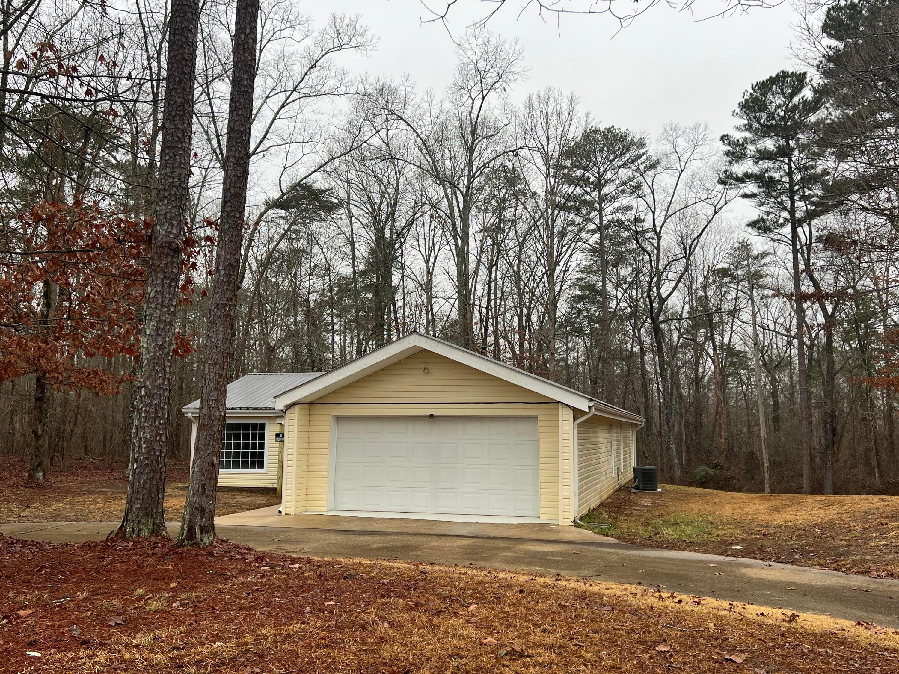 399 Arrowhead Road Jasper, AL 35504 - Photo 2 of 15 Gallery Image 2