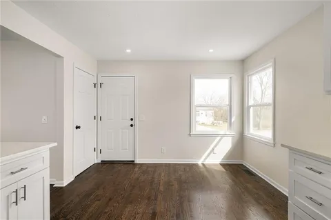 $439,000 | 1913 West Dennis Avenue, Olathe, KS 66061