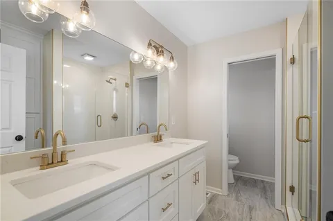 $439,000 | 1913 West Dennis Avenue, Olathe, KS 66061
