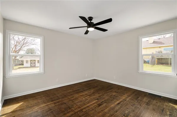 $439,000 | 1913 West Dennis Avenue, Olathe, KS 66061