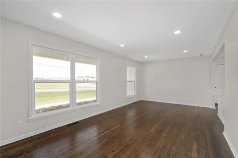 $439,000 | 1913 West Dennis Avenue, Olathe, KS 66061