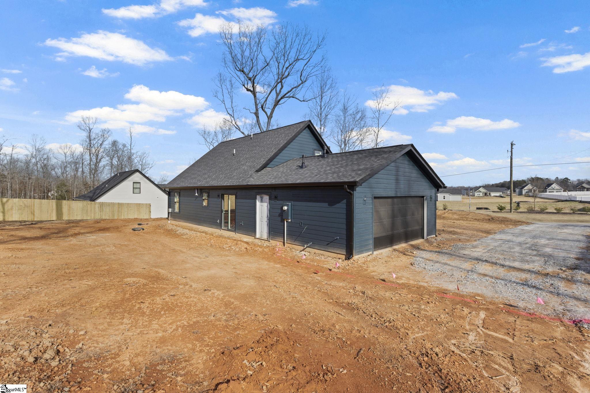 420 Fowler Road Campobello, SC 29322 - Photo 5 of 6