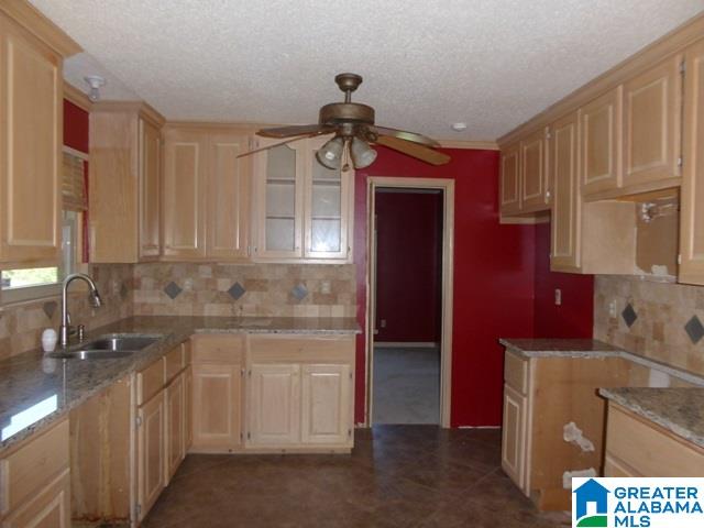3981 Woodhaven Road Bessemer, AL 35022 - Photo 5 of 16