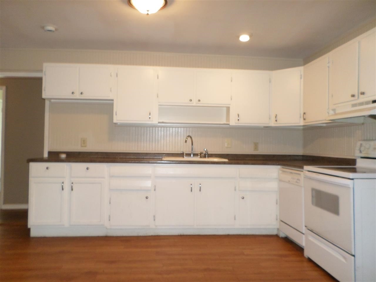417 Cheyenne Road Jacksonville, NC 28540 - Photo 8 of 24 Additional Photo