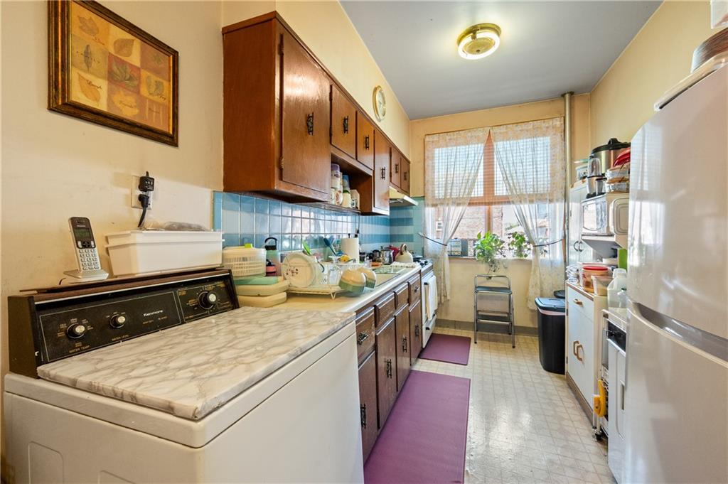 2101 76th Street Brooklyn, NY 11214 - Photo 14 of 49