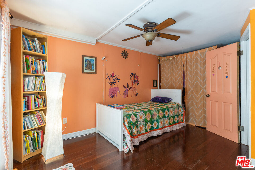 12205 Spring Trail Sylmar, CA 91342 - Photo 14 of 33