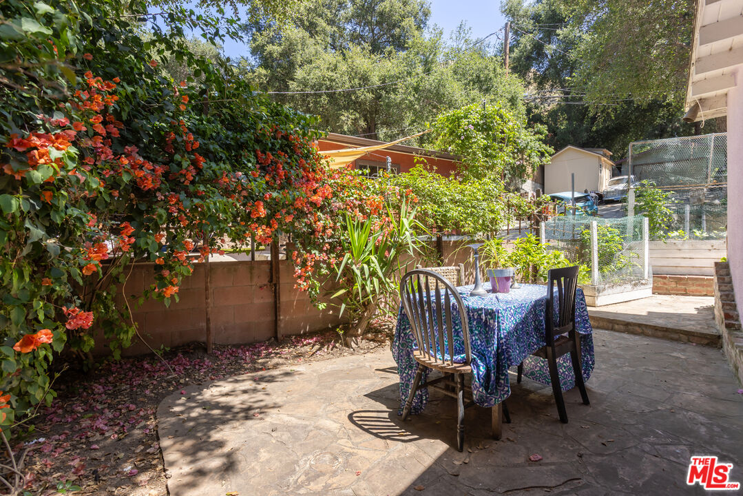 12205 Spring Trail Sylmar, CA 91342 - Photo 28 of 33
