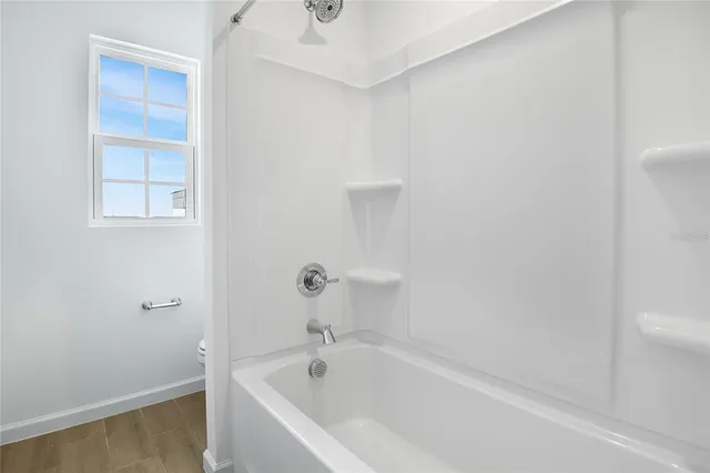 $420,950 | 1015 Wisteria Way, Dundee, FL 33838