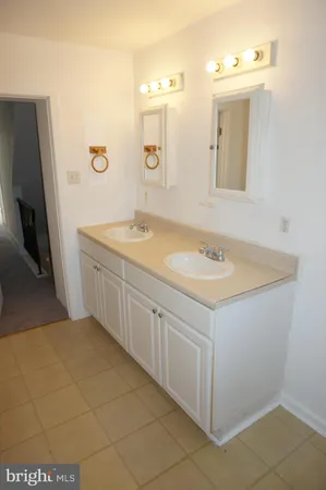 $3,036 | 221 East Wood Street, Norristown, PA 19401