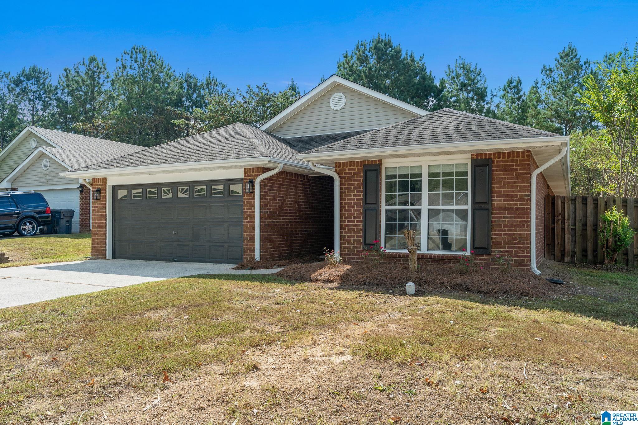 112 Ivy Trace Calera, AL 35040 - Photo 3 of 40