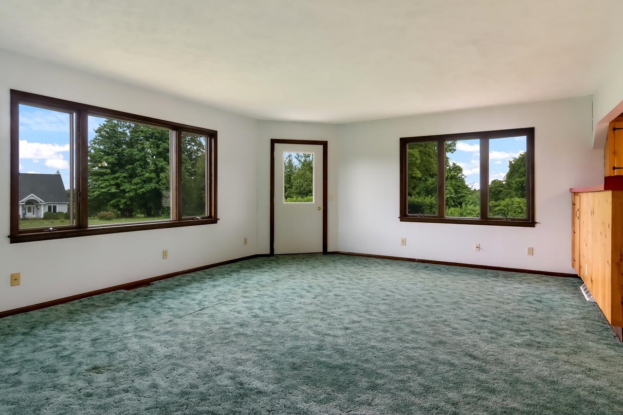 750 North Dumas Road Suttons Bay, MI 49682 - Photo 9 of 63