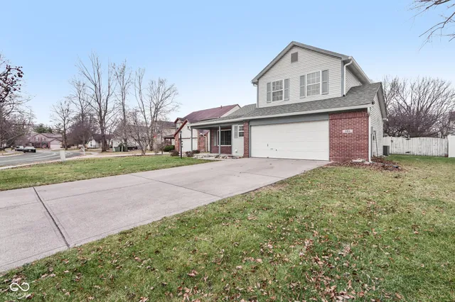$299,900 | 1184 Threshing Court, Indianapolis, IN 46229
