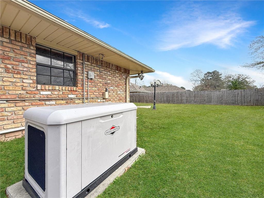 15926 Hogenville Avenue Baton Rouge, LA 70817 - Photo 4 of 30