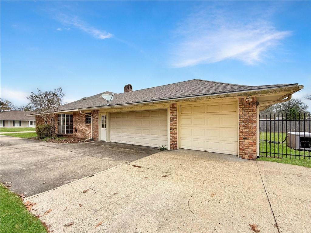 15926 Hogenville Avenue Baton Rouge, LA 70817 - Photo 5 of 30