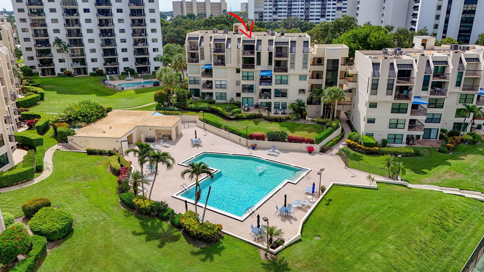 364 Golfview Road, Unit 506 North Palm Beach, FL 33408 - Photo 67 of 68 Pool 2