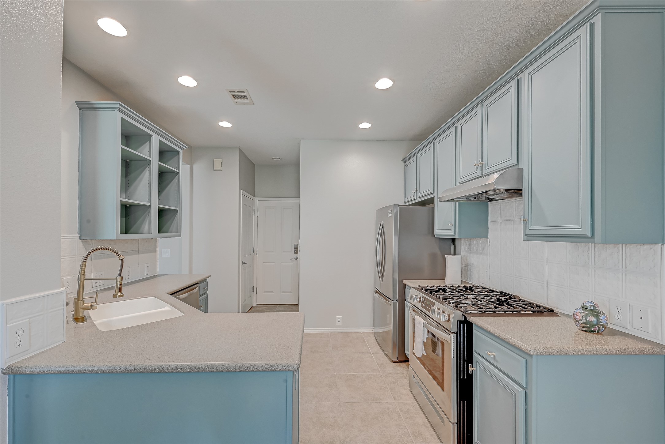 13600 Breton Ridge Street, Unit 32C Houston, TX 77070 - Photo 22 of 44