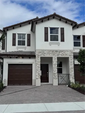 $3,200 | 2527 Southeast 29th Street, Homestead, FL 33035