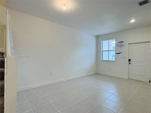 $3,200 | 2527 Southeast 29th Street, Homestead, FL 33035