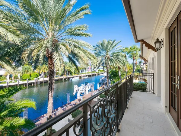 $6,995,000 | 2319 Northeast 28th Street, Lighthouse Point, FL 33064