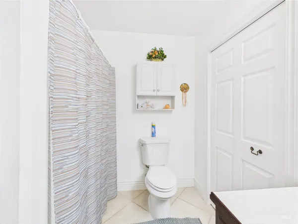 $345,000 | 11 North 3rd W Street, Paul, ID 83347