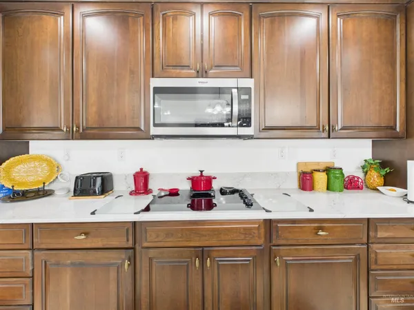 $345,000 | 11 North 3rd W Street, Paul, ID 83347