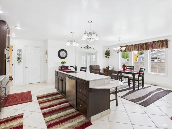 $345,000 | 11 North 3rd W Street, Paul, ID 83347