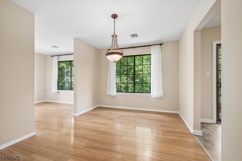 2902 Hemlock Place Bernards, NJ 07920 - Photo 18 of 41