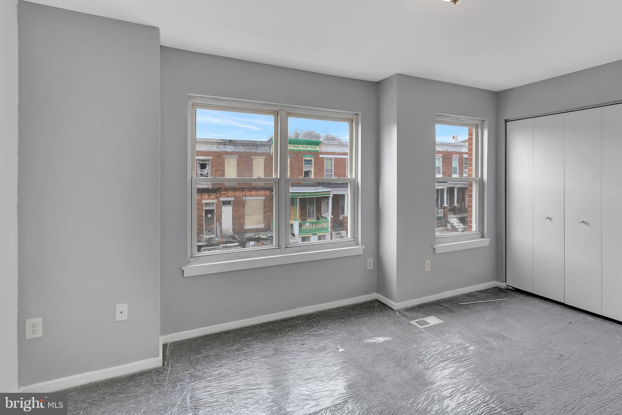 2347 McCulloh Street Baltimore, MD 21217 - Photo 16 of 28 a view of an empty room with window