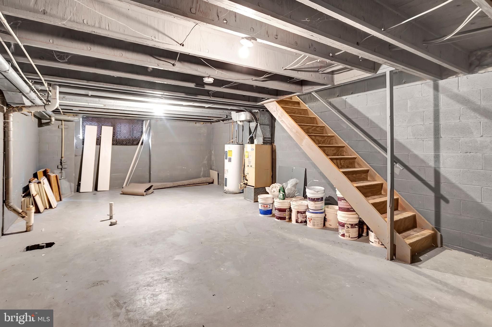 2347 McCulloh Street Baltimore, MD 21217 - Photo 24 of 28 a view of an empty room with stairs