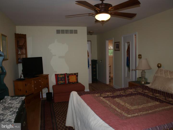 1432 Overlook Road Yardley, PA 19067 - Photo 14 of 25 Bedroom - Main