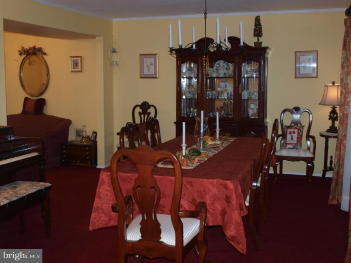 1432 Overlook Road Yardley, PA 19067 - Photo 3 of 25 Dining Room